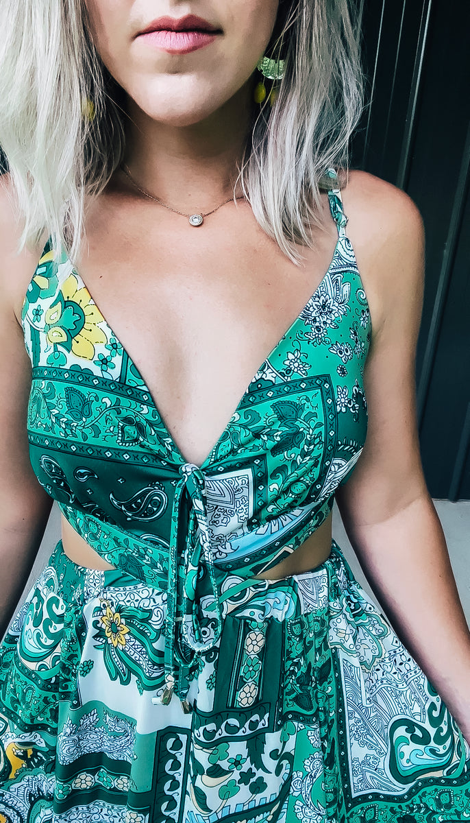 Green Paisley Maxi Dress The Broken Levee Boutique Green Paisley Maxi Dress The Broken Levee Boutique